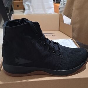 Men's Black High-Top Sneakers